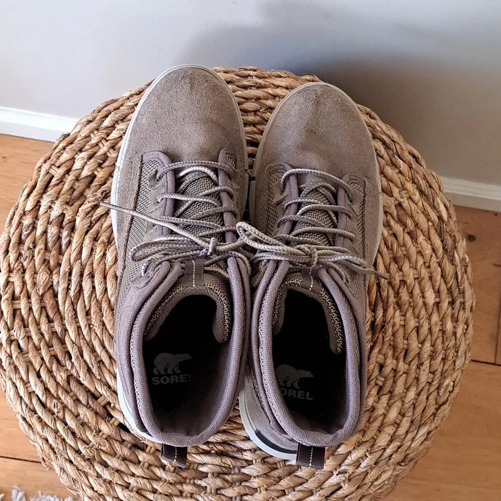 Sorel Mens Explorer Mission Waterproof Taupe Grey Suede Hiking/Active‎ Boots 9.5